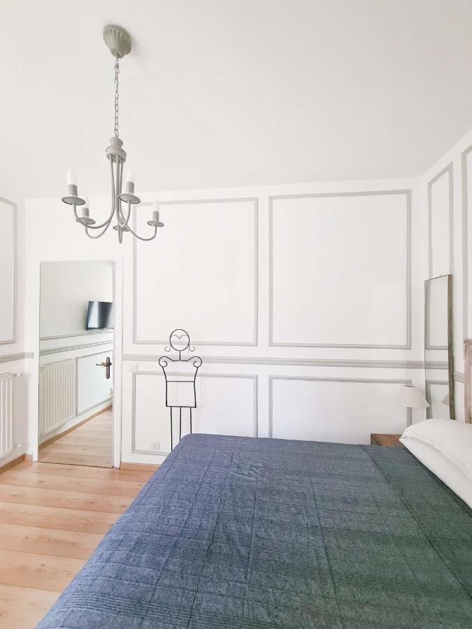 Apartmán Via Vittoria Quattro Řím Exteriér fotografie